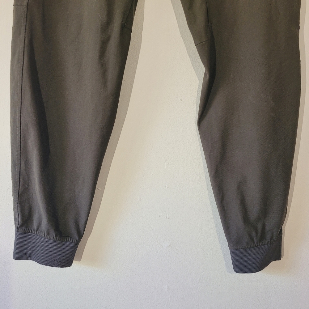 Lululemon ABC Jogger Medium Dark Olive Active Mens Casual Pant Warpstreme - Picture 5 of 12